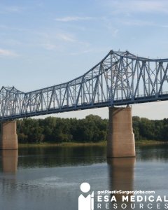 Kentucky plastic surgeon job